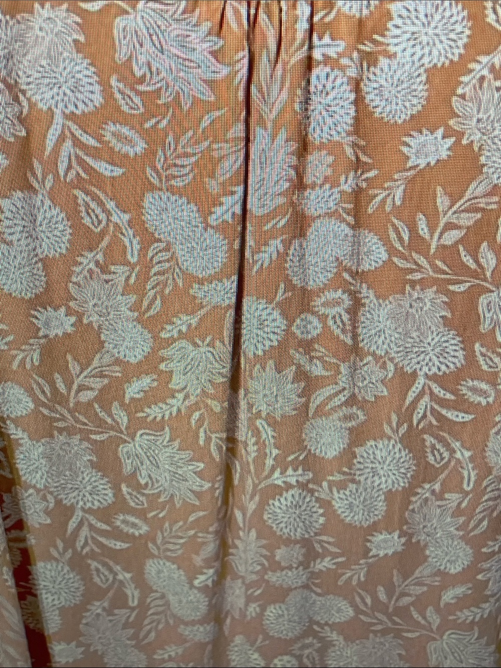 Universal Thread Pink Floral Button-Down Shirt - Picture 4 of 5